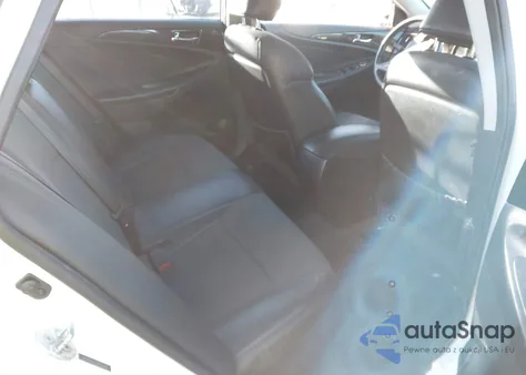 2014 Hyundai Sonata Se z USA, uszkodzony, nr VIN 5NPEC4AC2EH906674